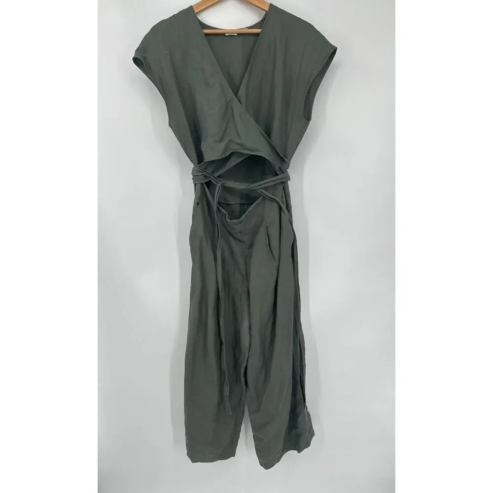 Wilfred Brax Jumpsuit by Aritzia is an olive-green linen-blend Size 8